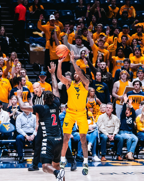 Recap: West Virginia 62 Cincinnati 59